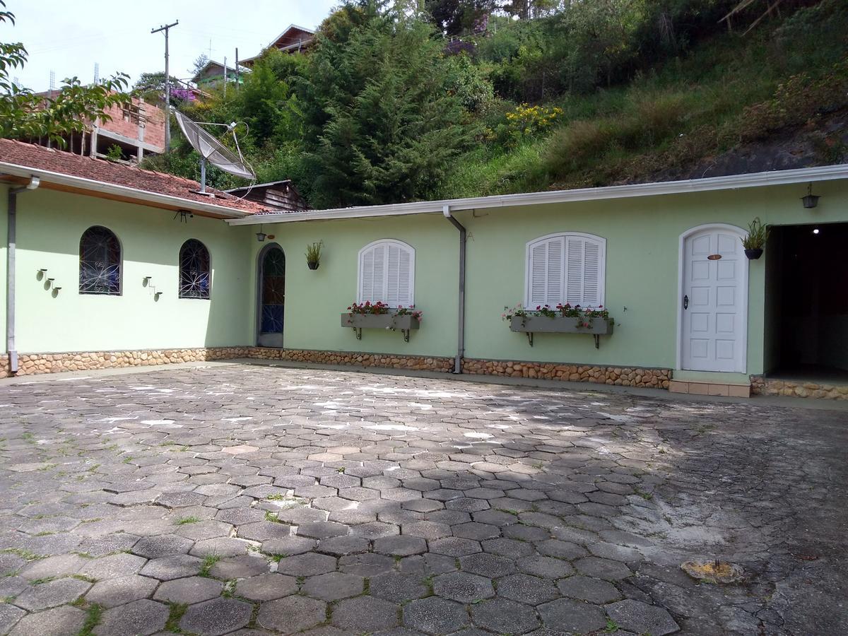Suites Campos Do Jordao Campos do Jordao Exterior photo